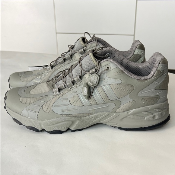 100 Thieves x Adidas Savages Limited Edition Sample Sneaker Sage Grey Men's 9.5
